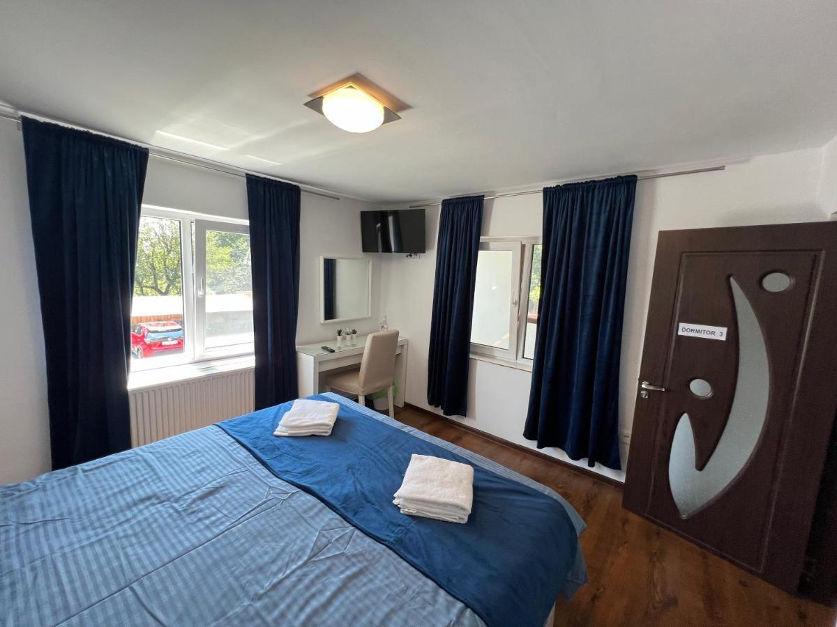 Accommodation Casa Luca Хорезу Екстер'єр фото