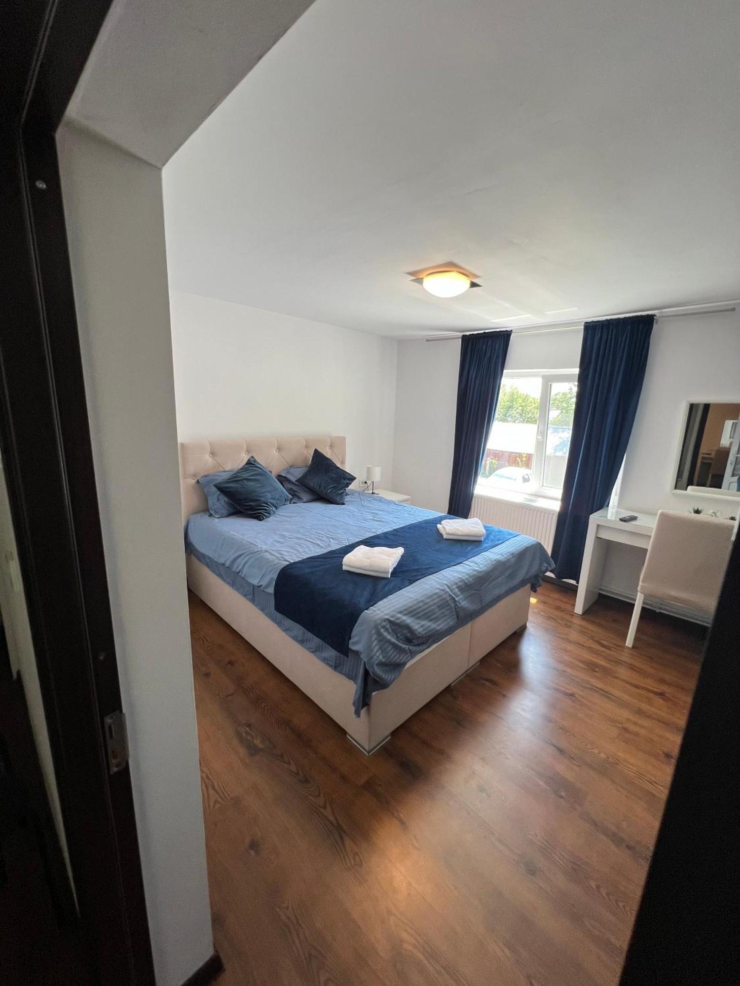Accommodation Casa Luca Хорезу Екстер'єр фото